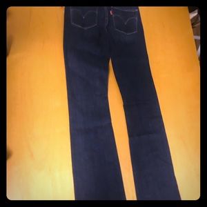 Levi’s 315 Bootcut Jeans 👖 BNWT